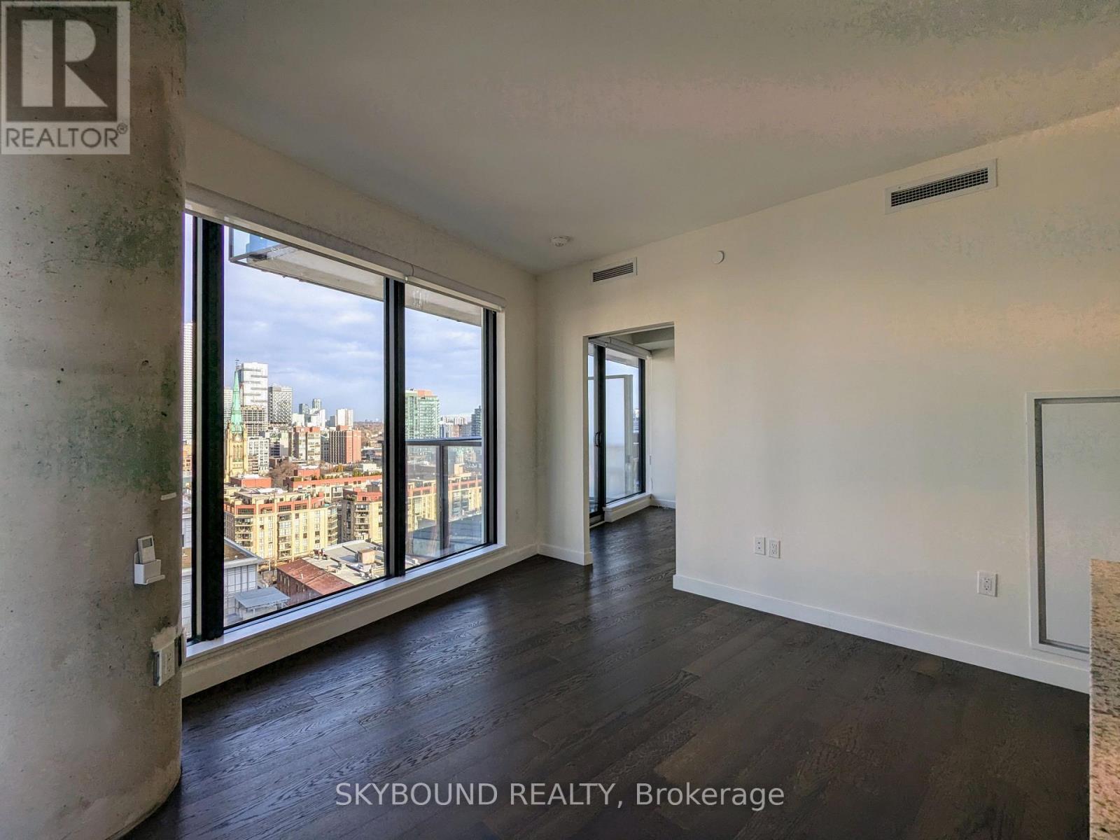 1807 - 2a Church Street, Toronto, Ontario  M5E 0E1 - Photo 11 - C13597872
