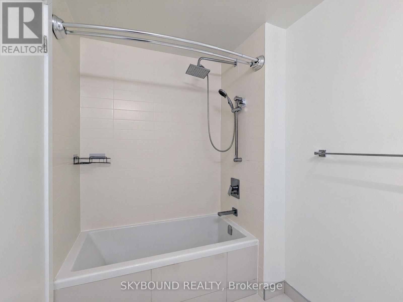 1807 - 2a Church Street, Toronto, Ontario  M5E 0E1 - Photo 23 - C13597872