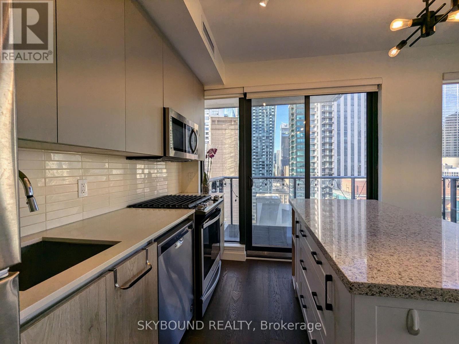 1807 - 2a Church Street, Toronto, Ontario  M5E 0E1 - Photo 9 - C13597872