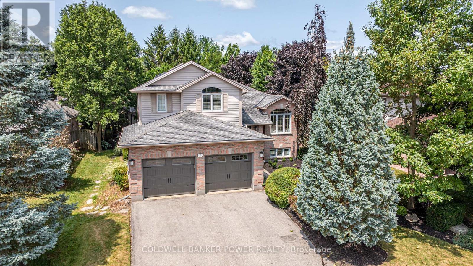 12 DAVENTRY WAY, Middlesex Centre, Ontario