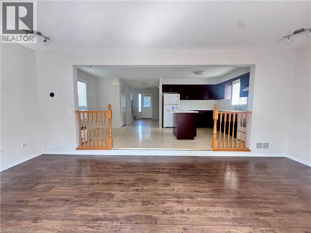 379 Havendale Crescent, Waterloo, Ontario  N2T 2T4 - Photo 6 - 40849408