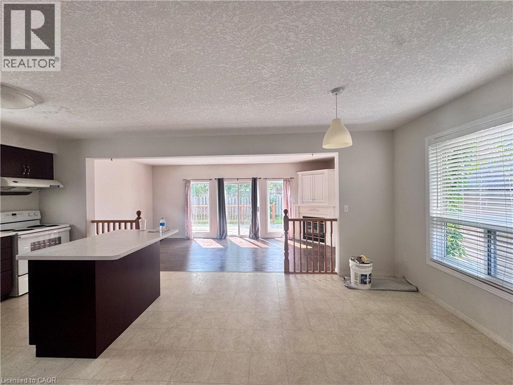 379 Havendale Crescent, Waterloo, Ontario  N2T 2T4 - Photo 4 - 40849408