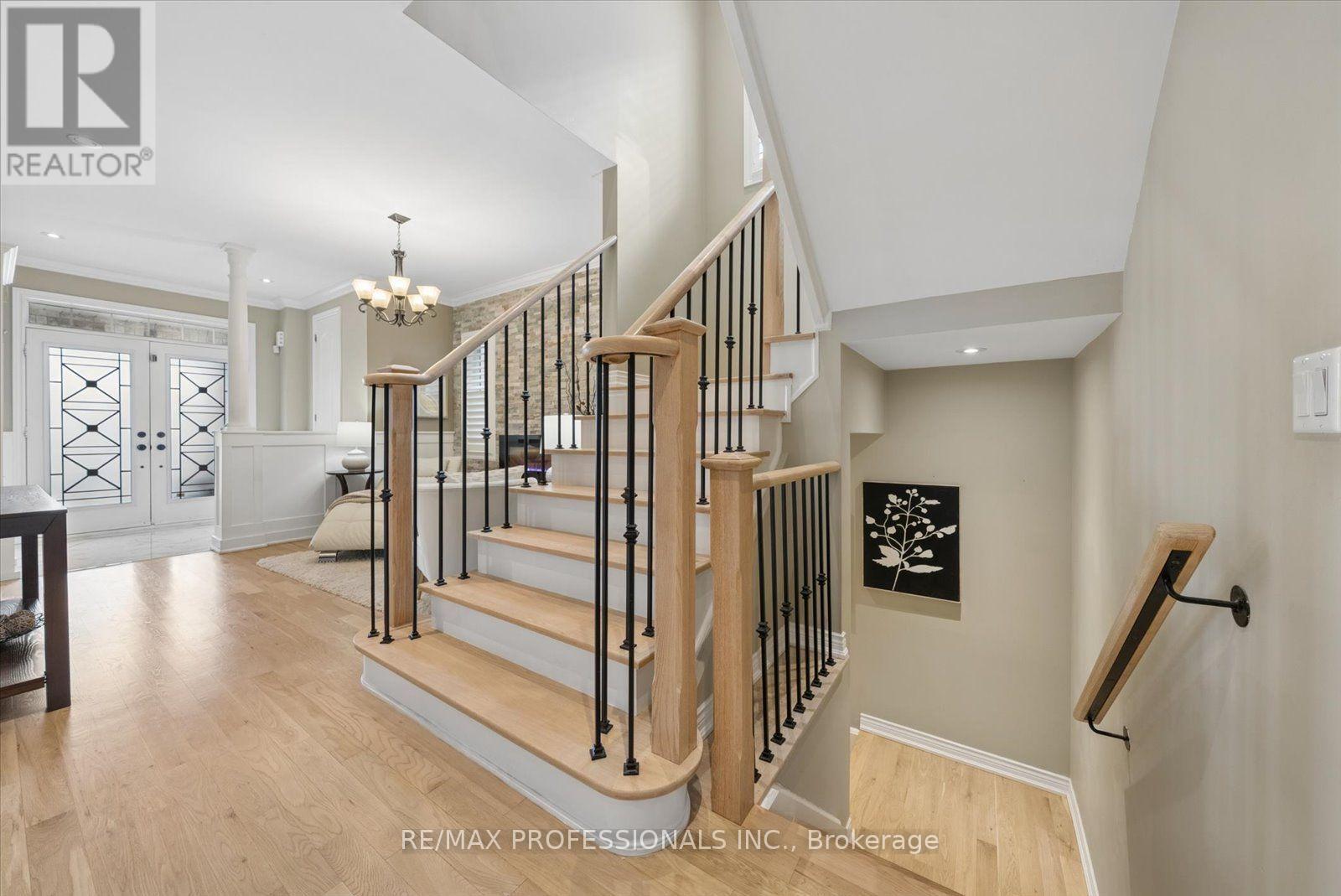 28 Roma Drive, Whitby, Ontario  L1P 0B4 - Photo 16 - E13597632
