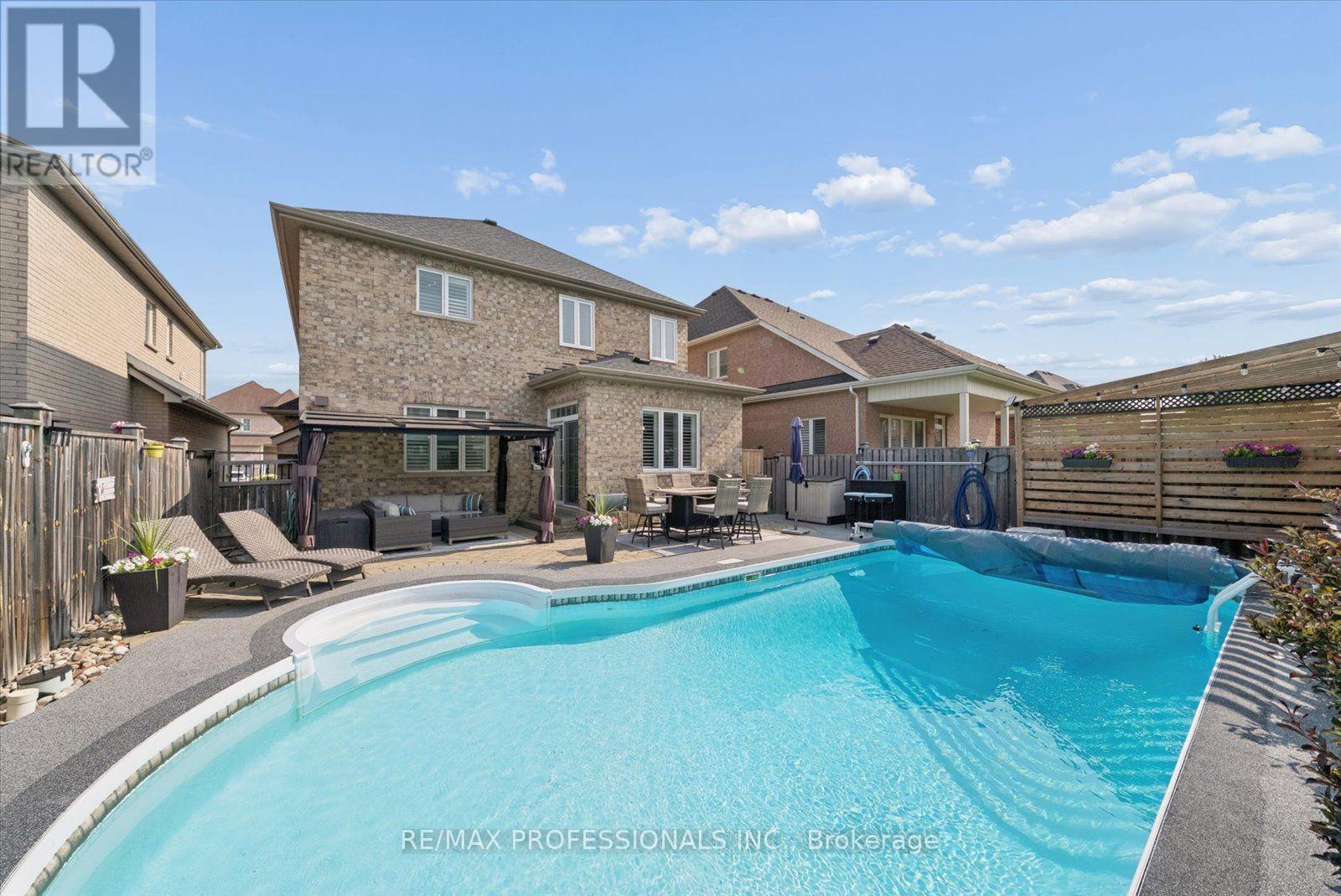 28 Roma Drive, Whitby, Ontario  L1P 0B4 - Photo 38 - E13597632