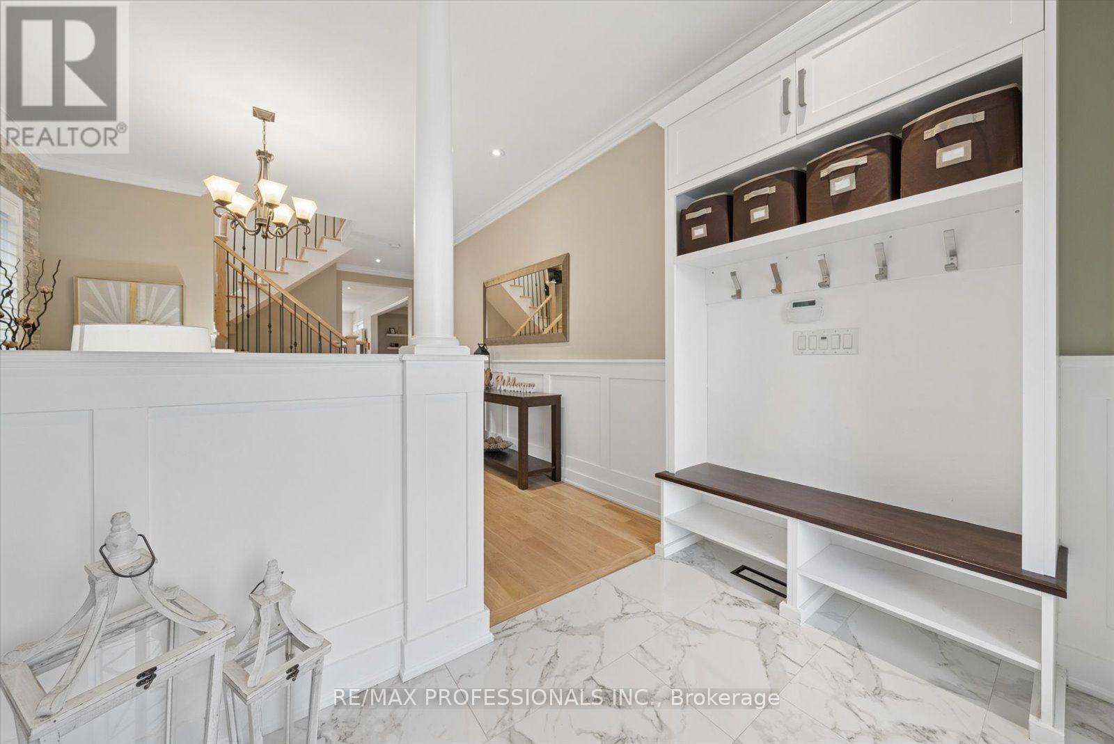 28 Roma Drive, Whitby, Ontario  L1P 0B4 - Photo 4 - E13597632