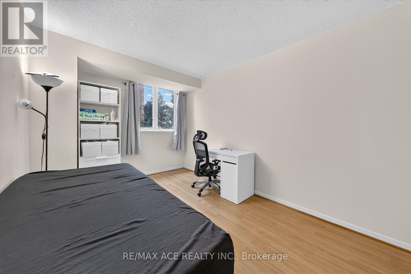 201 - 15 Sewells Road, Toronto, Ontario  M1B 3V7 - Photo 12 - E13597664