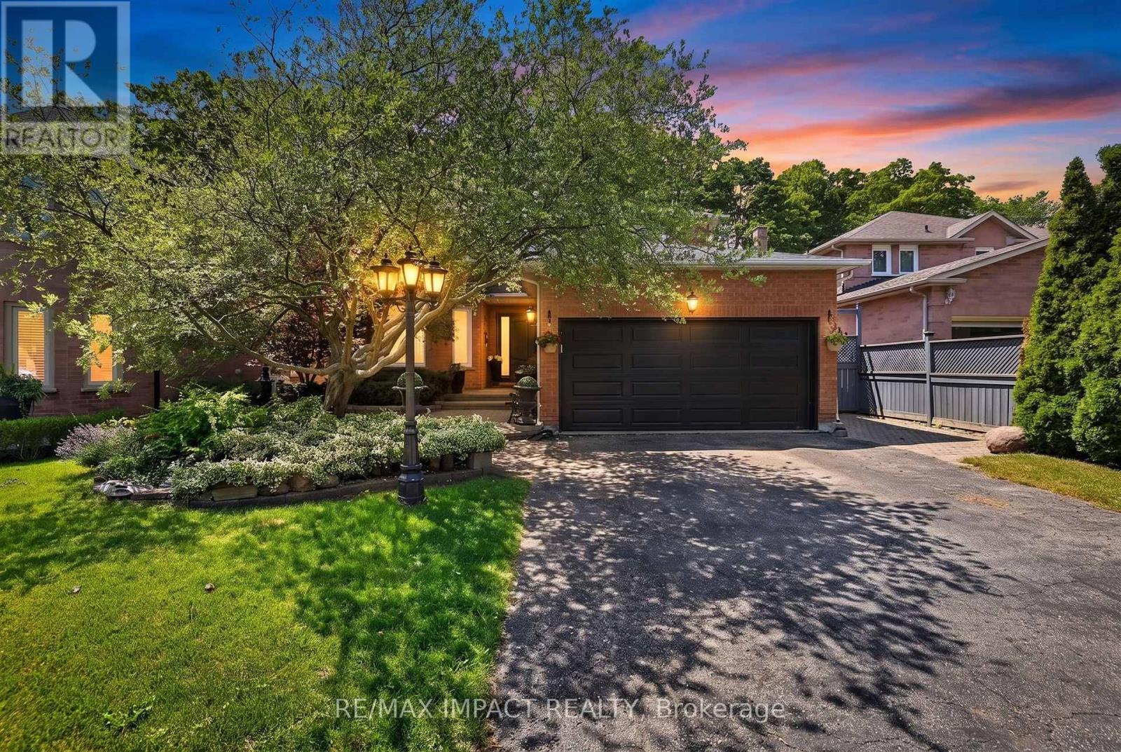 2358 WILDWOOD CRESCENT, Pickering (Brock Ridge)