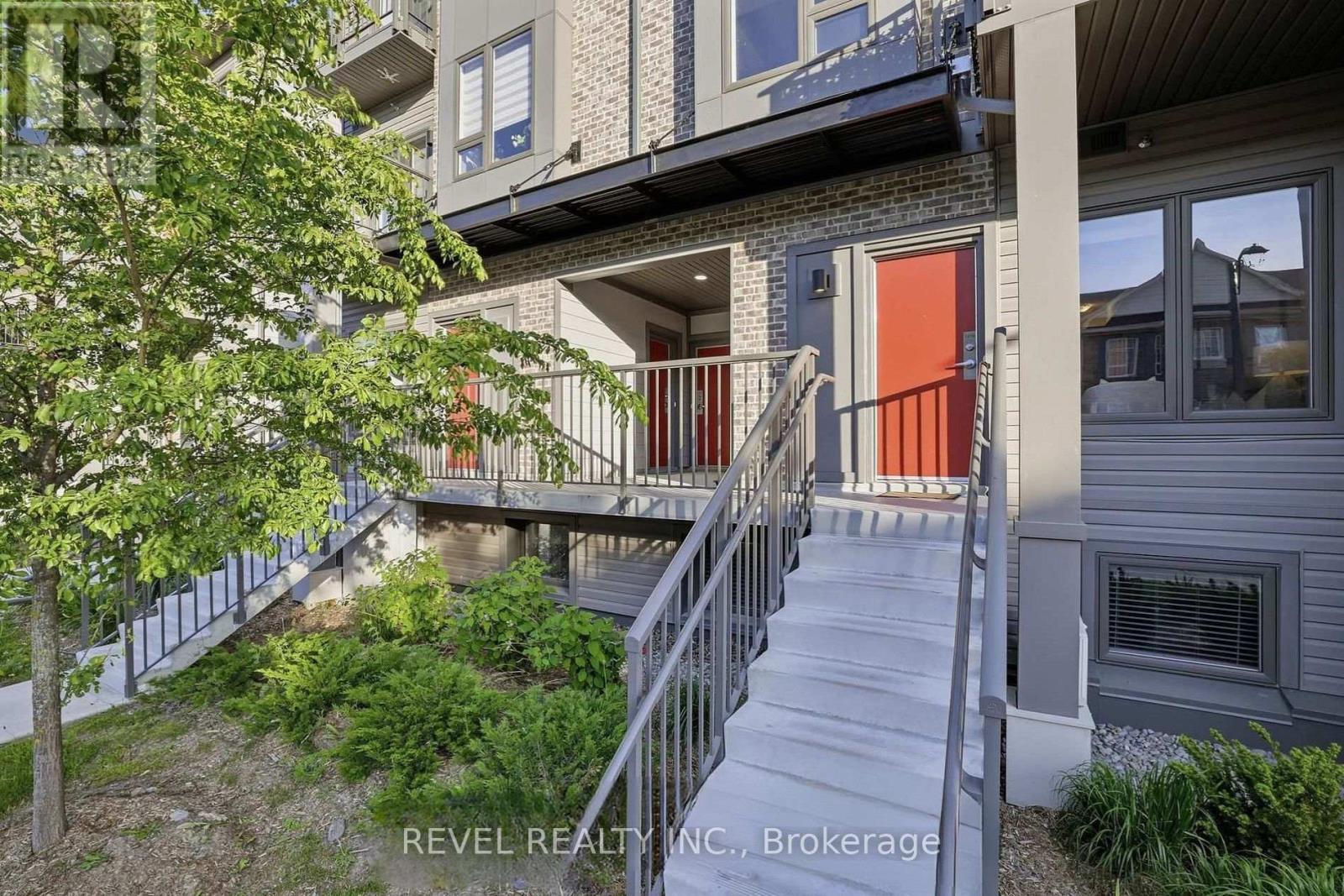 304 - 2635 WILLIAM JACKSON DRIVE, Pickering, Ontario