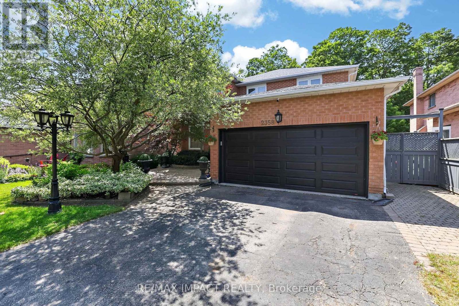 2358 Wildwood Crescent, Pickering, Ontario  L1X 2M9 - Photo 3 - E13597874
