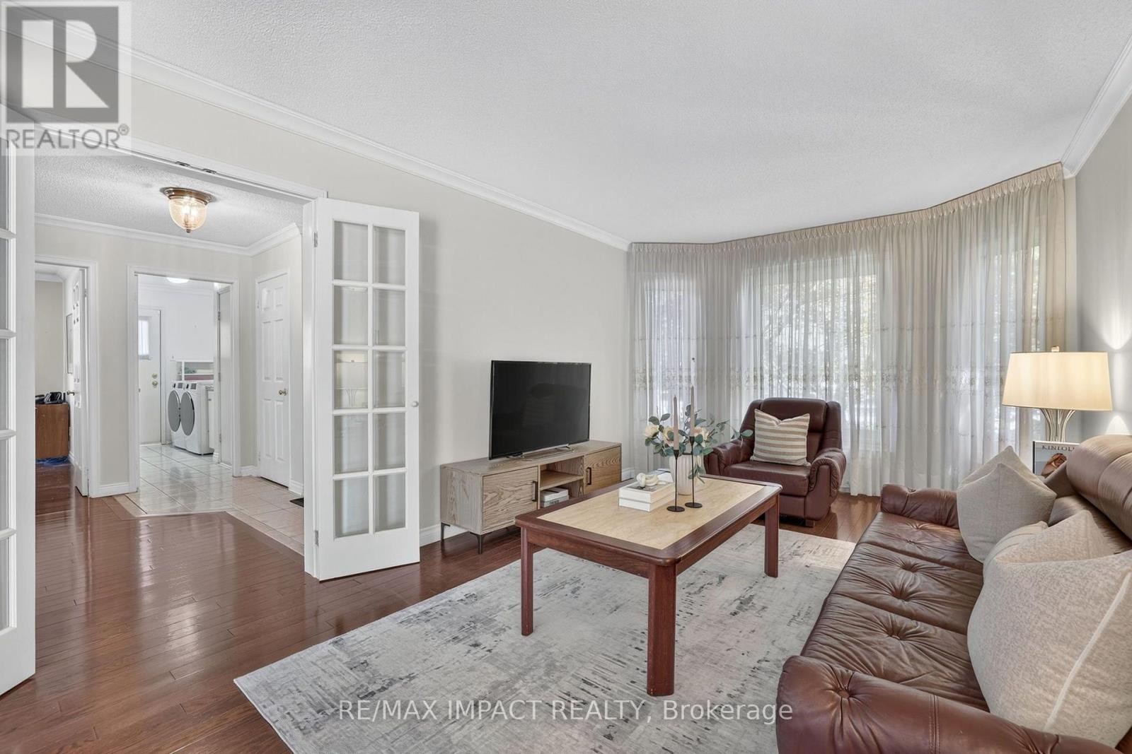 2358 Wildwood Crescent, Pickering, Ontario  L1X 2M9 - Photo 8 - E13597874