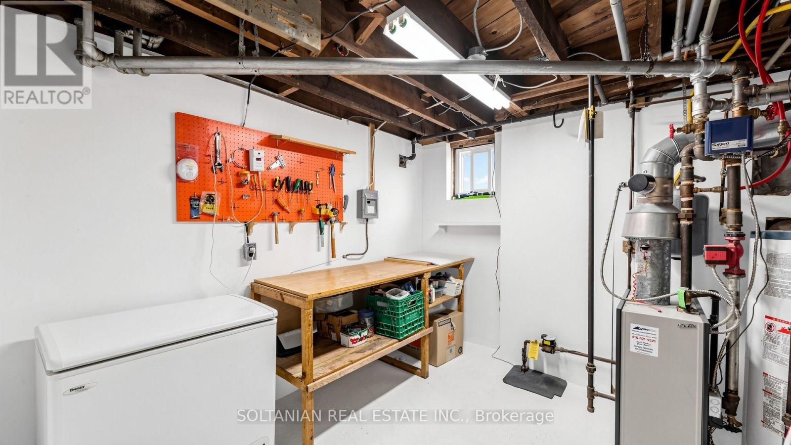 39 Fairside Avenue, Toronto, Ontario  M4C 3H1 - Photo 40 - E13597878