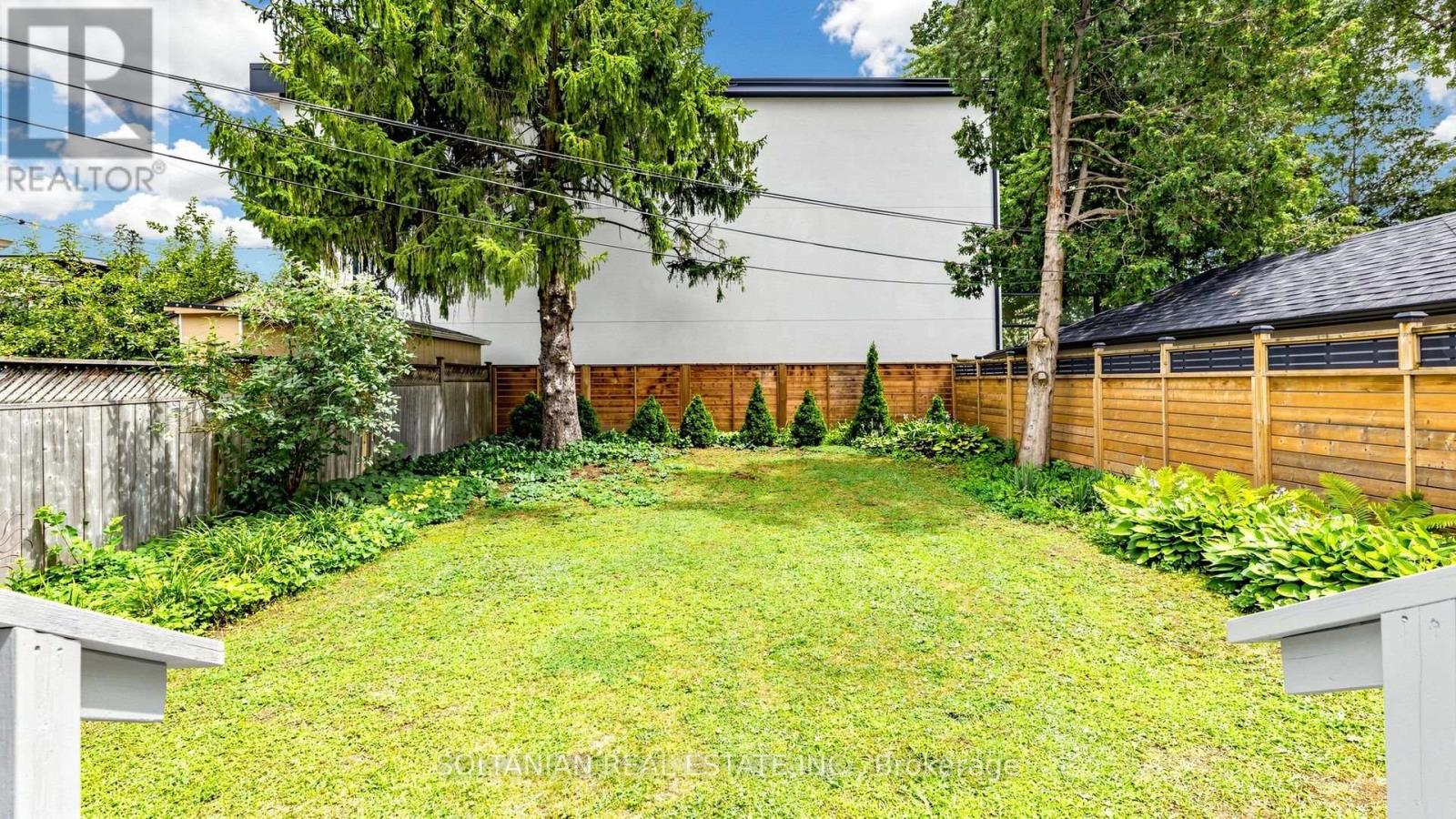 39 Fairside Avenue, Toronto, Ontario  M4C 3H1 - Photo 47 - E13597878