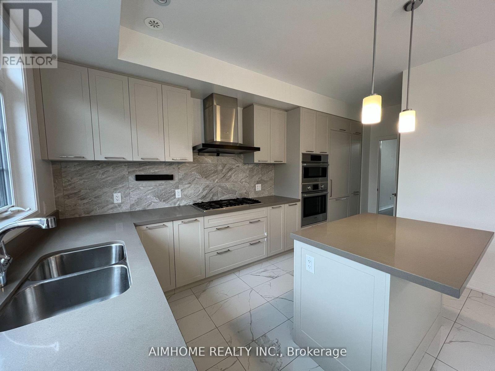 80 Village Parkway, Markham, Ontario  L3R 1L3 - Photo 2 - N13597674