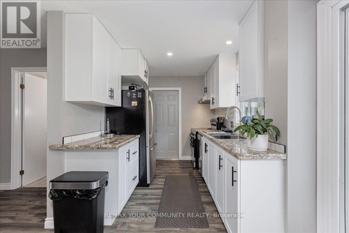 1005 Vance Crescent, Innisfil, Ontario  L0L 2M0 - Photo 11 - N13597702