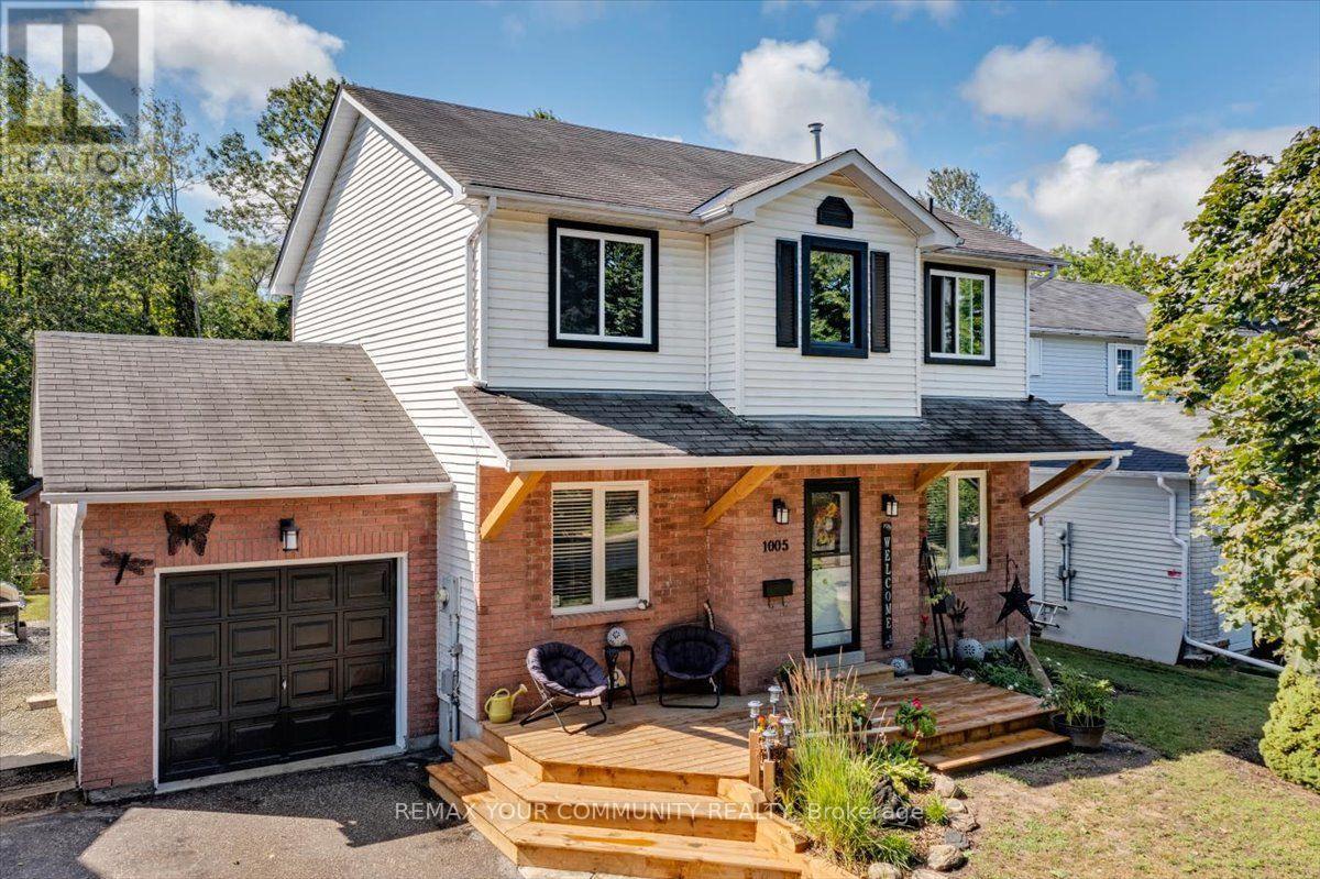 1005 Vance Crescent, Innisfil, Ontario  L0L 2M0 - Photo 3 - N13597702