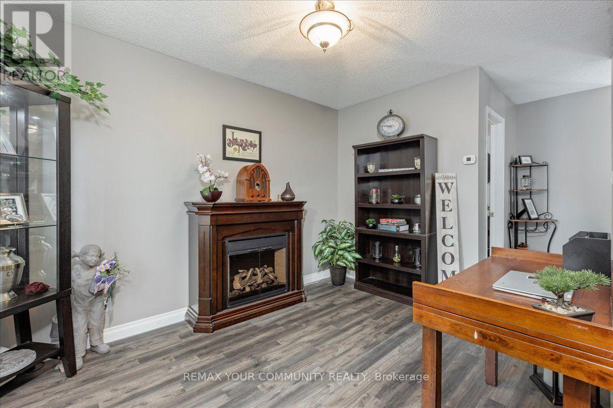1005 Vance Crescent, Innisfil, Ontario  L0L 2M0 - Photo 6 - N13597702