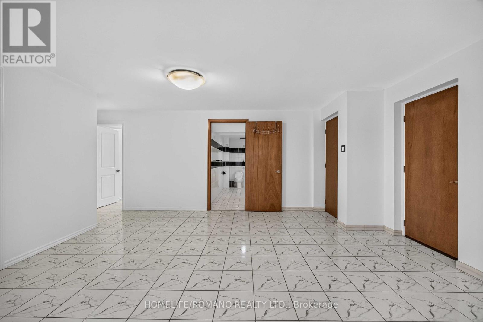 Bsmt - 61 Gas Light Crescent, Vaughan, Ontario  L4L 8E8 - Photo 23 - N13597780