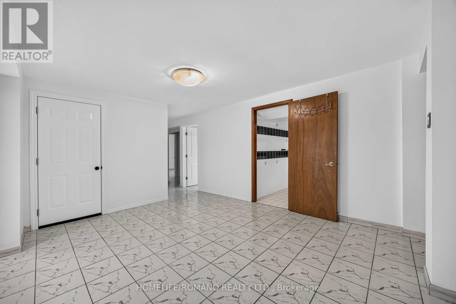 Bsmt - 61 Gas Light Crescent, Vaughan, Ontario  L4L 8E8 - Photo 24 - N13597780