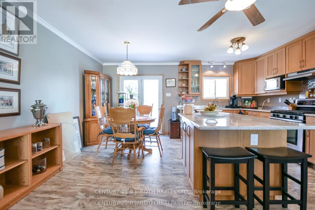 8 Sandra Drive, Orillia, Ontario  L3V 3G7 - Photo 16 - S13597542
