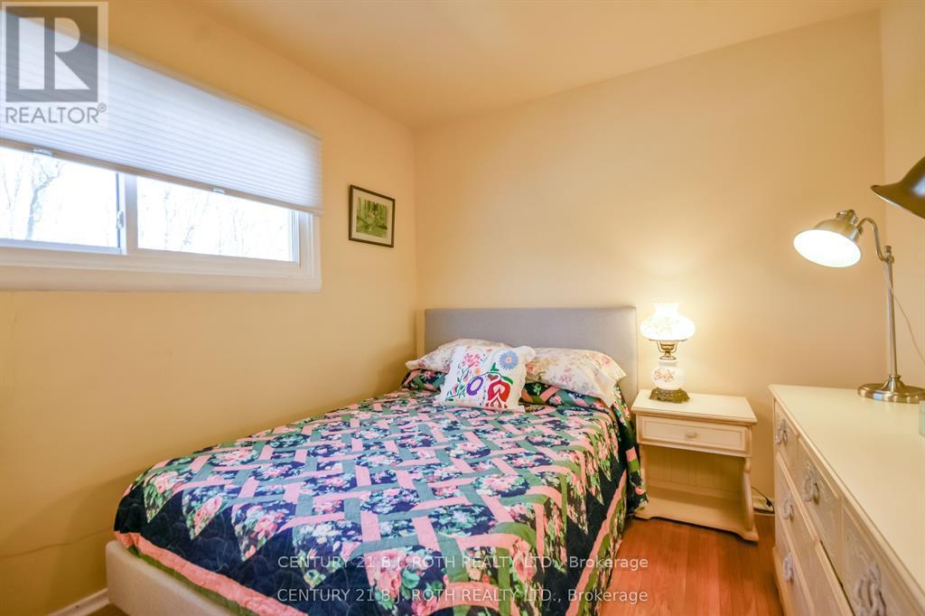 8 Sandra Drive, Orillia, Ontario  L3V 3G7 - Photo 23 - S13597542