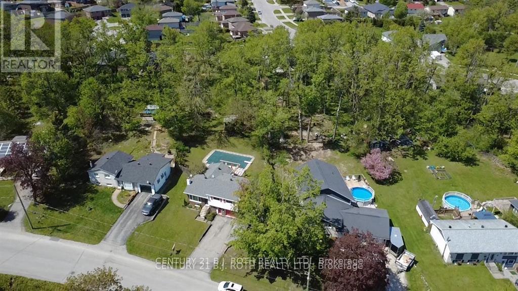 8 Sandra Drive, Orillia, Ontario  L3V 3G7 - Photo 3 - S13597542