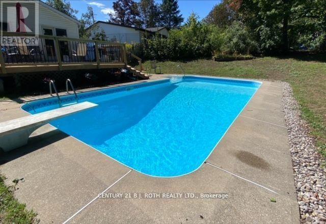 8 Sandra Drive, Orillia, Ontario  L3V 3G7 - Photo 35 - S13597542