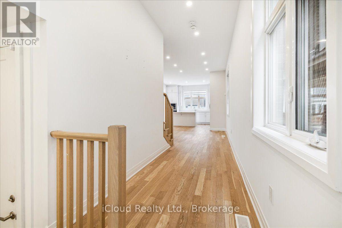 Main - 925 Hickory Crescent, Milton, Ontario L9E 1P6 - Photo 12 - W13592960