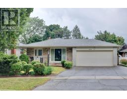 2390 PYRAMID CRESCENT, Mississauga, Ontario