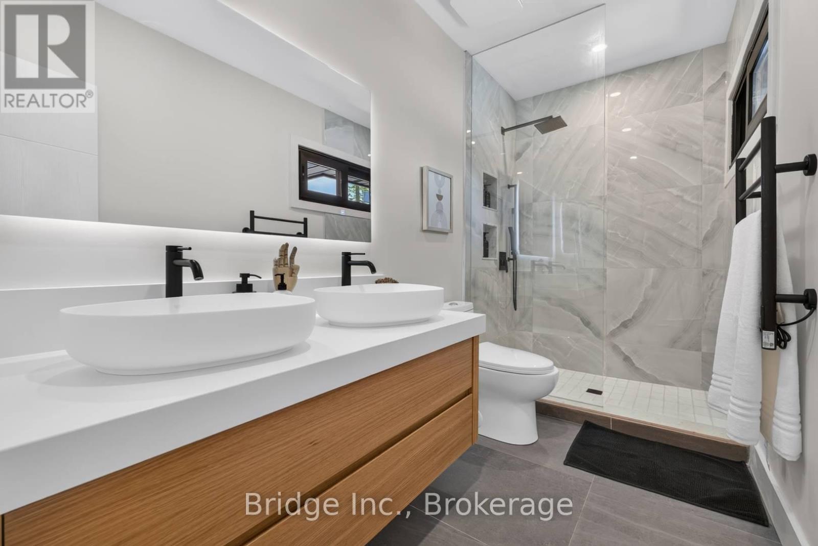 14 Norseman Street, Toronto, Ontario  M8Z 2P2 - Photo 27 - W13597856
