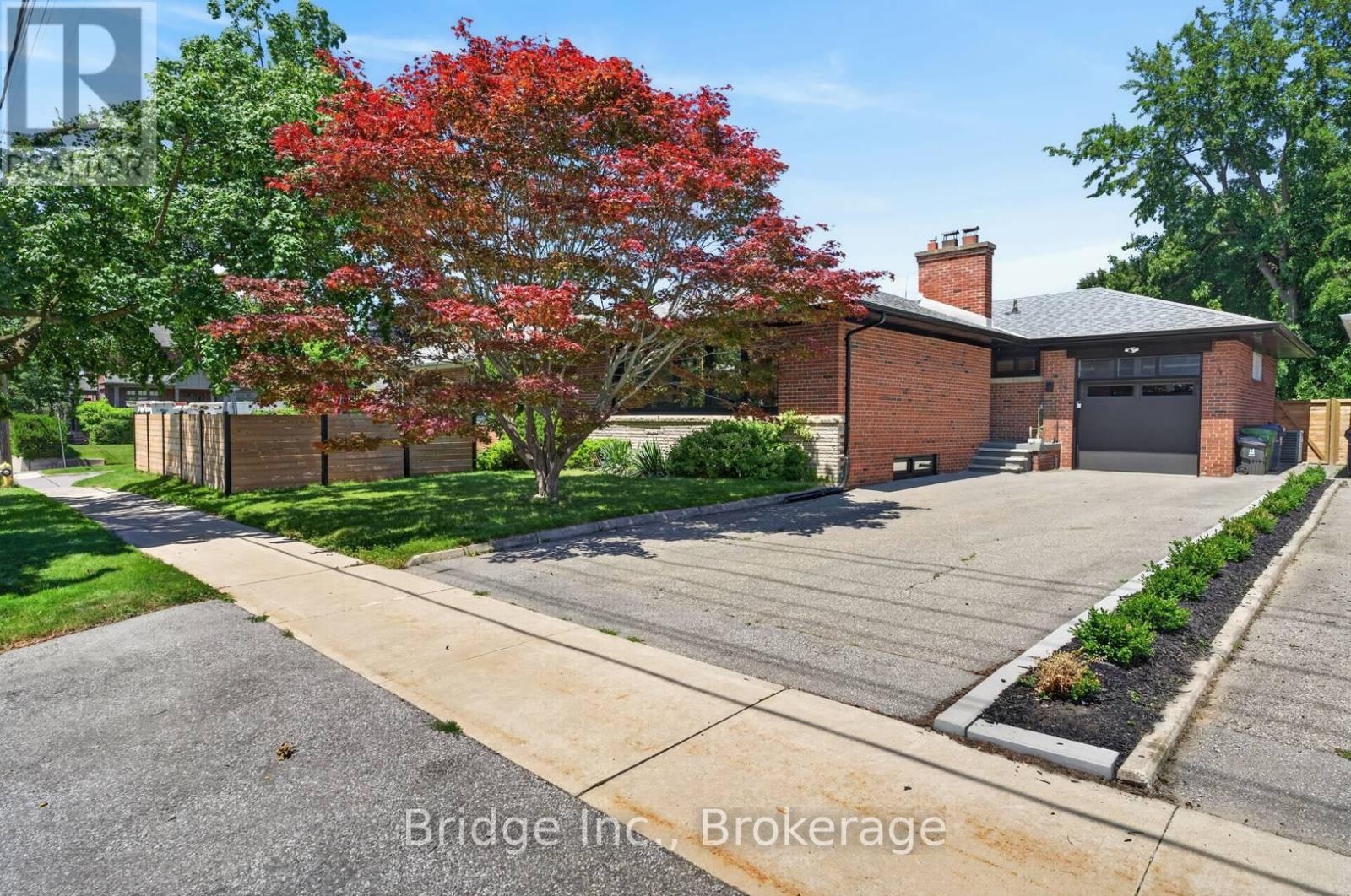 14 Norseman Street, Toronto, Ontario  M8Z 2P2 - Photo 4 - W13597856