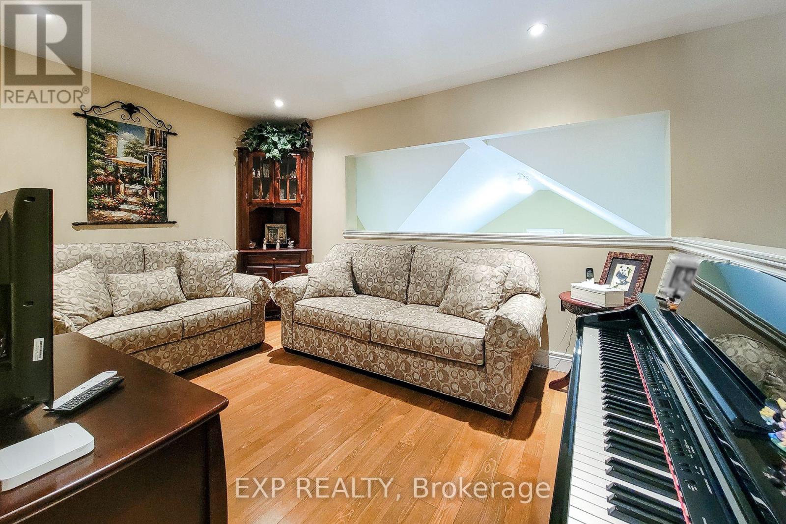 2270 Littondale Lane, Oakville, Ontario  L6M 0B7 - Photo 23 - W13597864