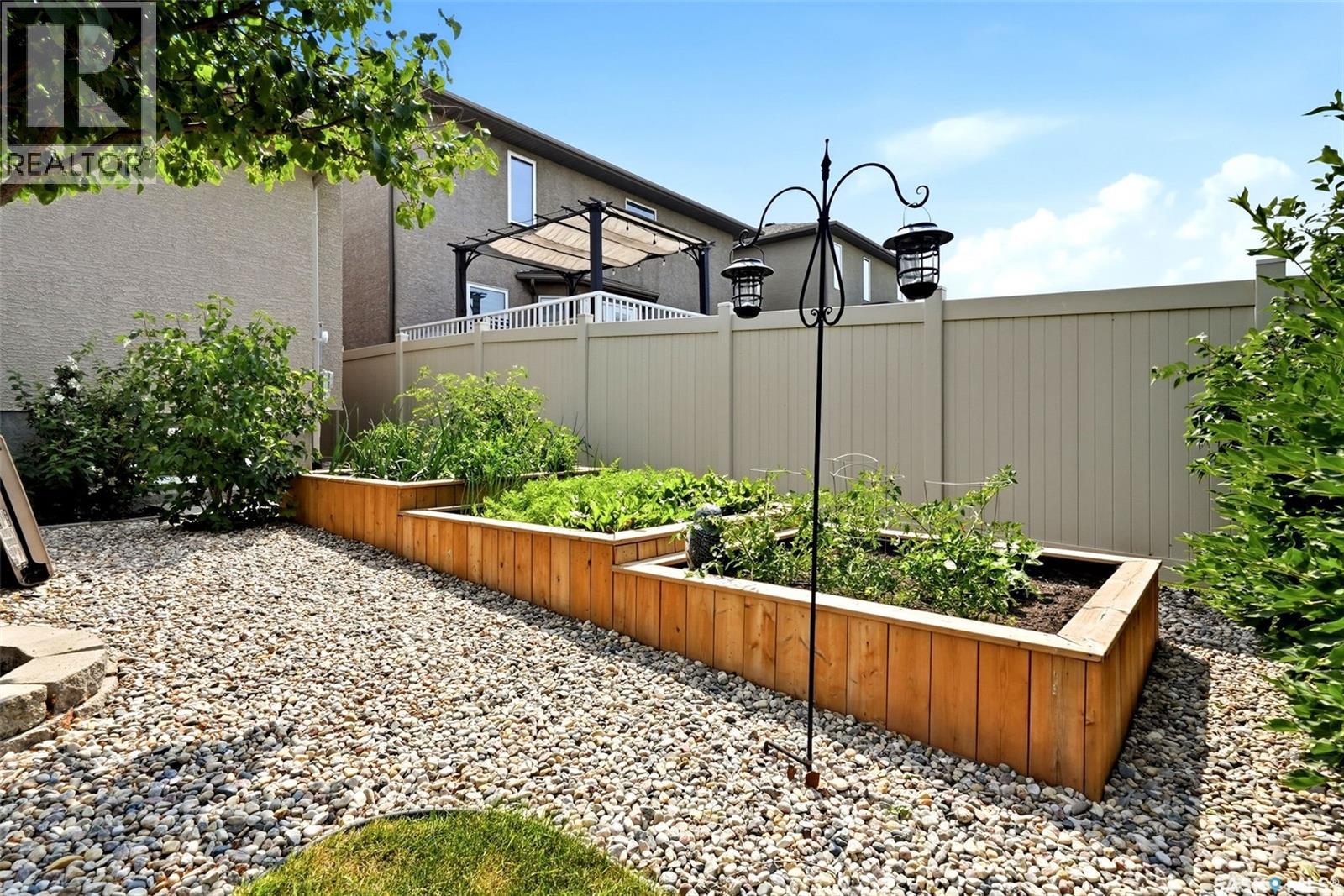 1548 Maple Hill Crescent N, Regina, Saskatchewan  S4X 0E8 - Photo 35 - SK043370