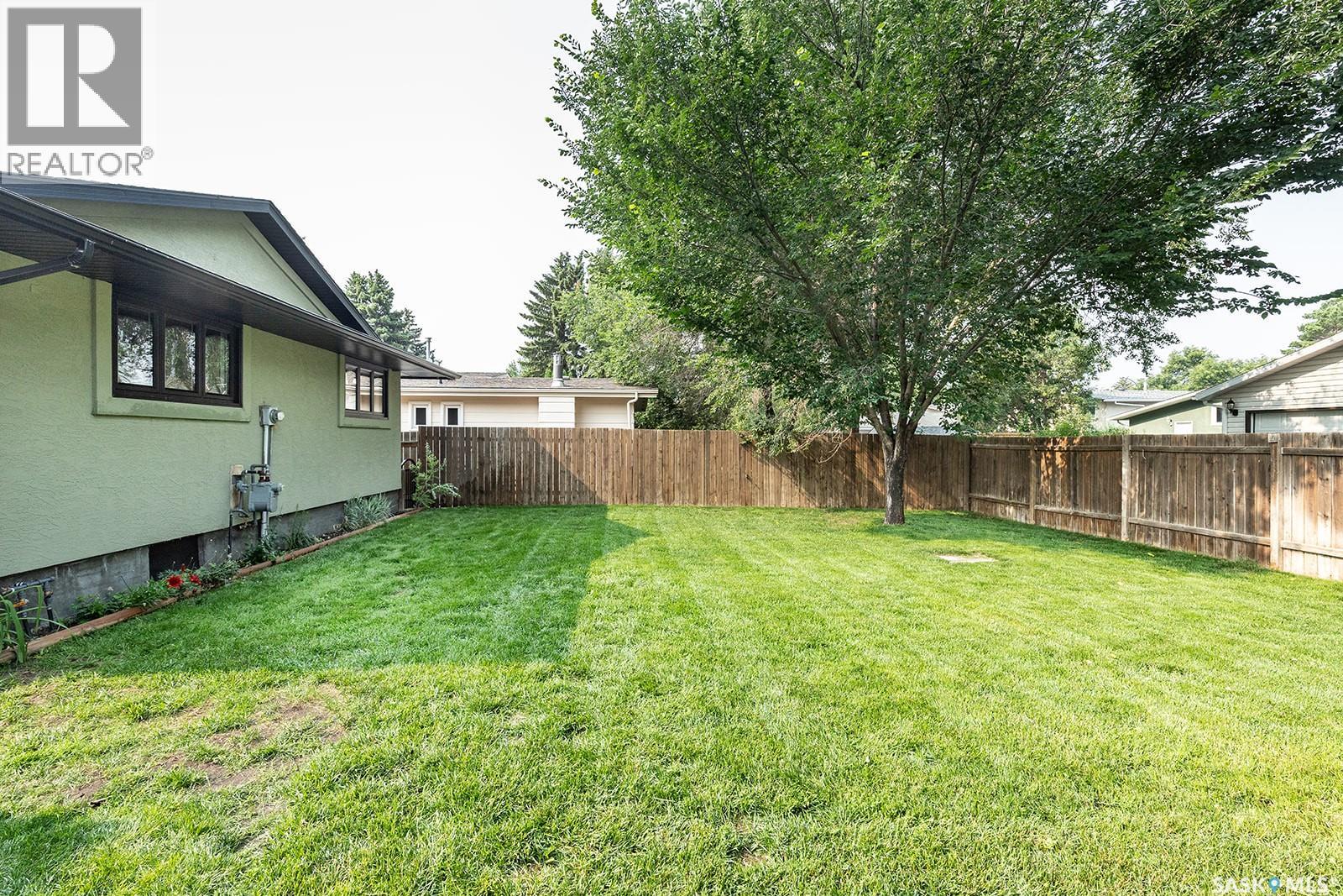 350 Guelph Crescent, Saskatoon, Saskatchewan  S7H 4S9 - Photo 31 - SK043234