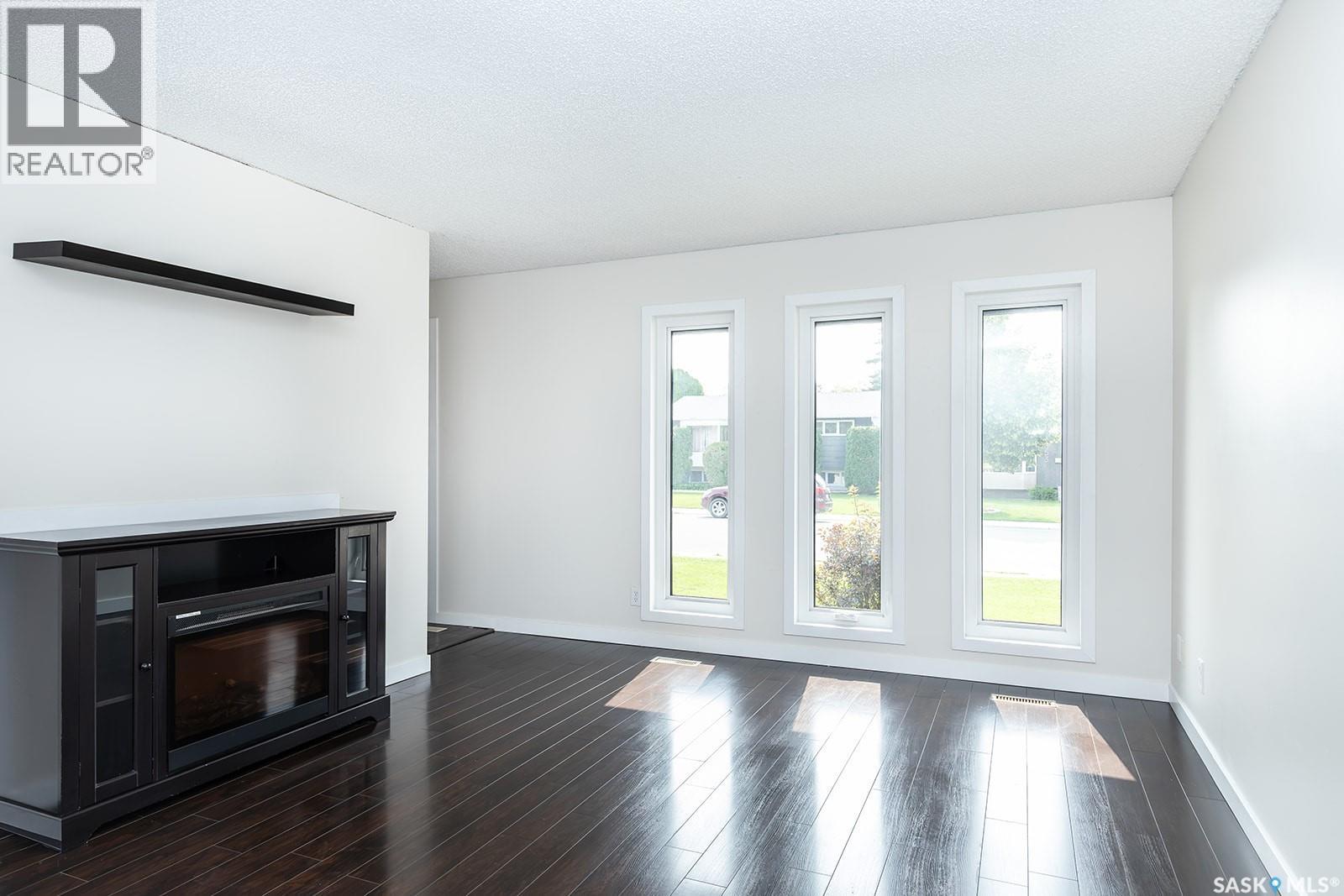 350 Guelph Crescent, Saskatoon, Saskatchewan  S7H 4S9 - Photo 9 - SK043234