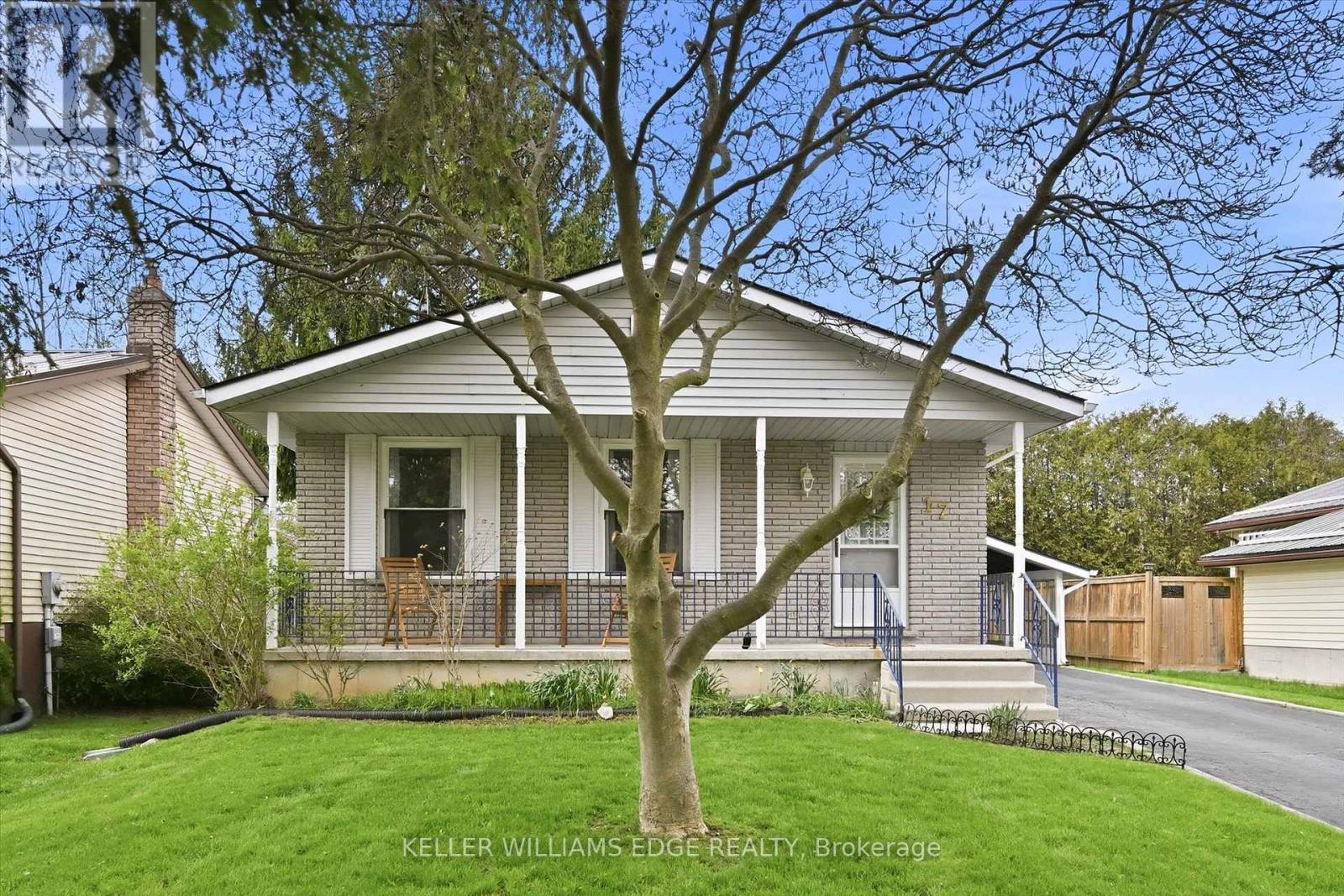 17 RICHARDSON DRIVE, Norfolk (Port Dover)