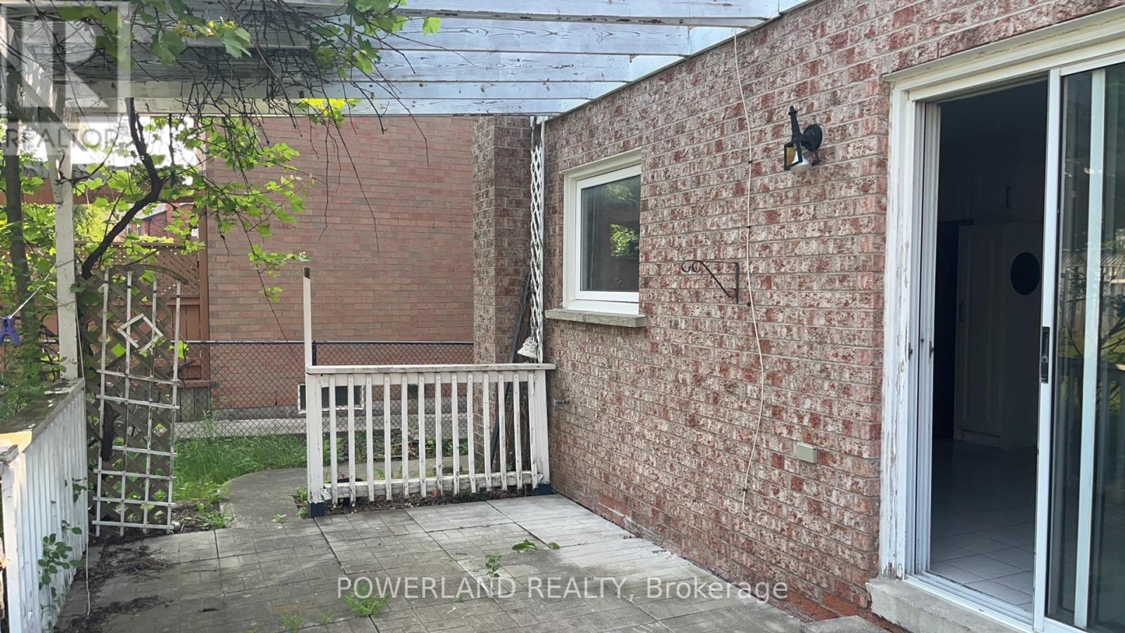 2441 Strathmore Crescent, Mississauga, Ontario  L5M 5K2 - Photo 25 - W13425398