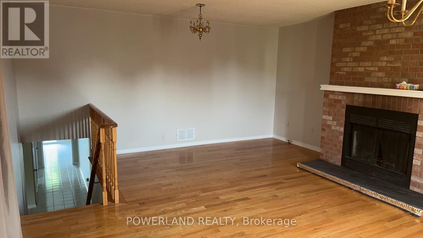 2441 Strathmore Crescent, Mississauga, Ontario  L5M 5K2 - Photo 9 - W13425398