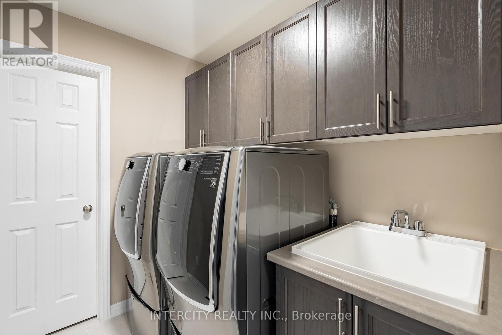 6 Flay Court, Innisfil, Ontario  L0L 1L0 - Photo 33 - N13578602