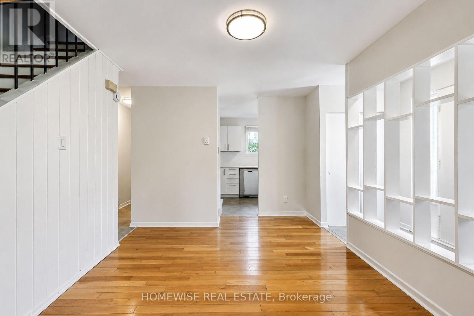 33 - 1350 Winding Trail, Mississauga, Ontario L4Y 2T8 - Photo 10 - W13552934