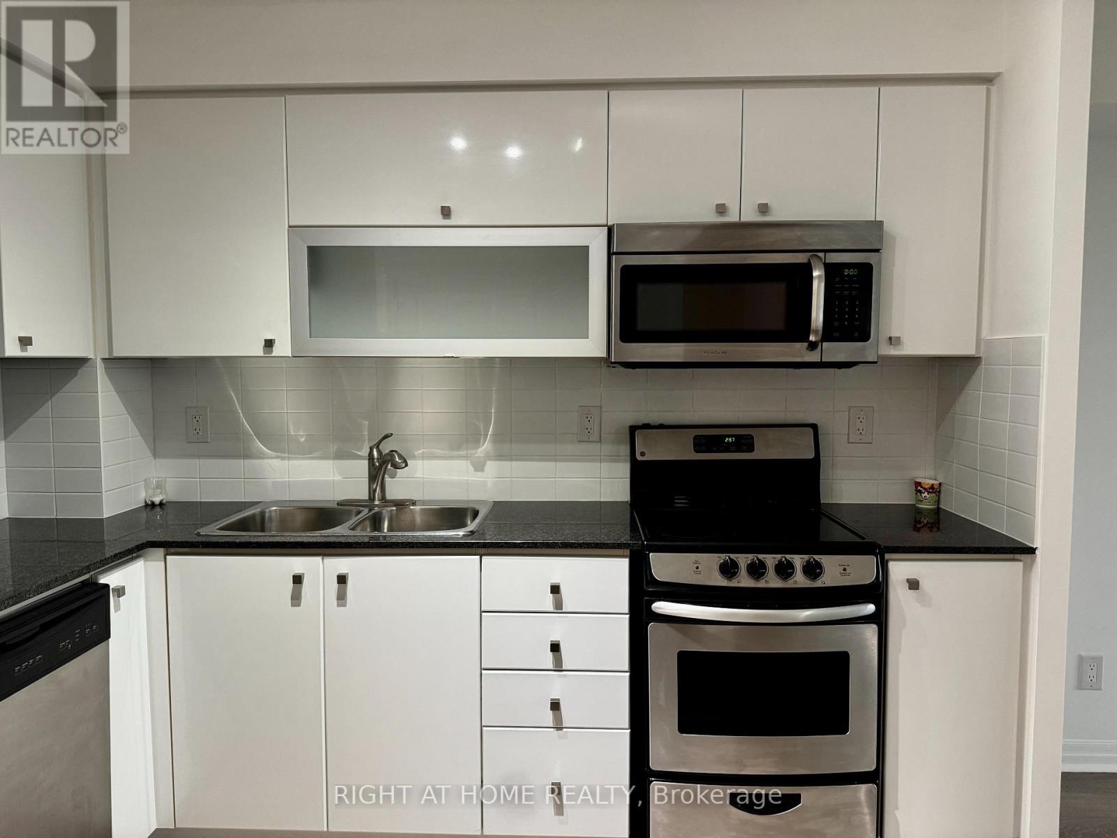 1507 - 2015 Sheppard Avenue E, Toronto, Ontario  M2J 0B3 - Photo 4 - C13597960