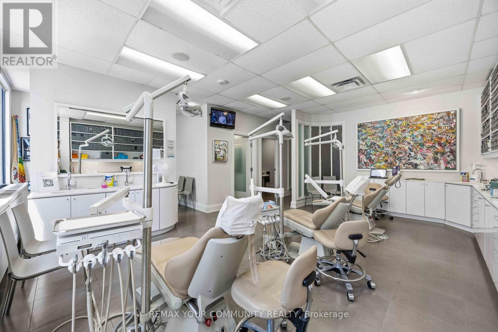 706 - 1240 Bay Street, Toronto, Ontario  M5R 2A7 - Photo 4 - C13597962