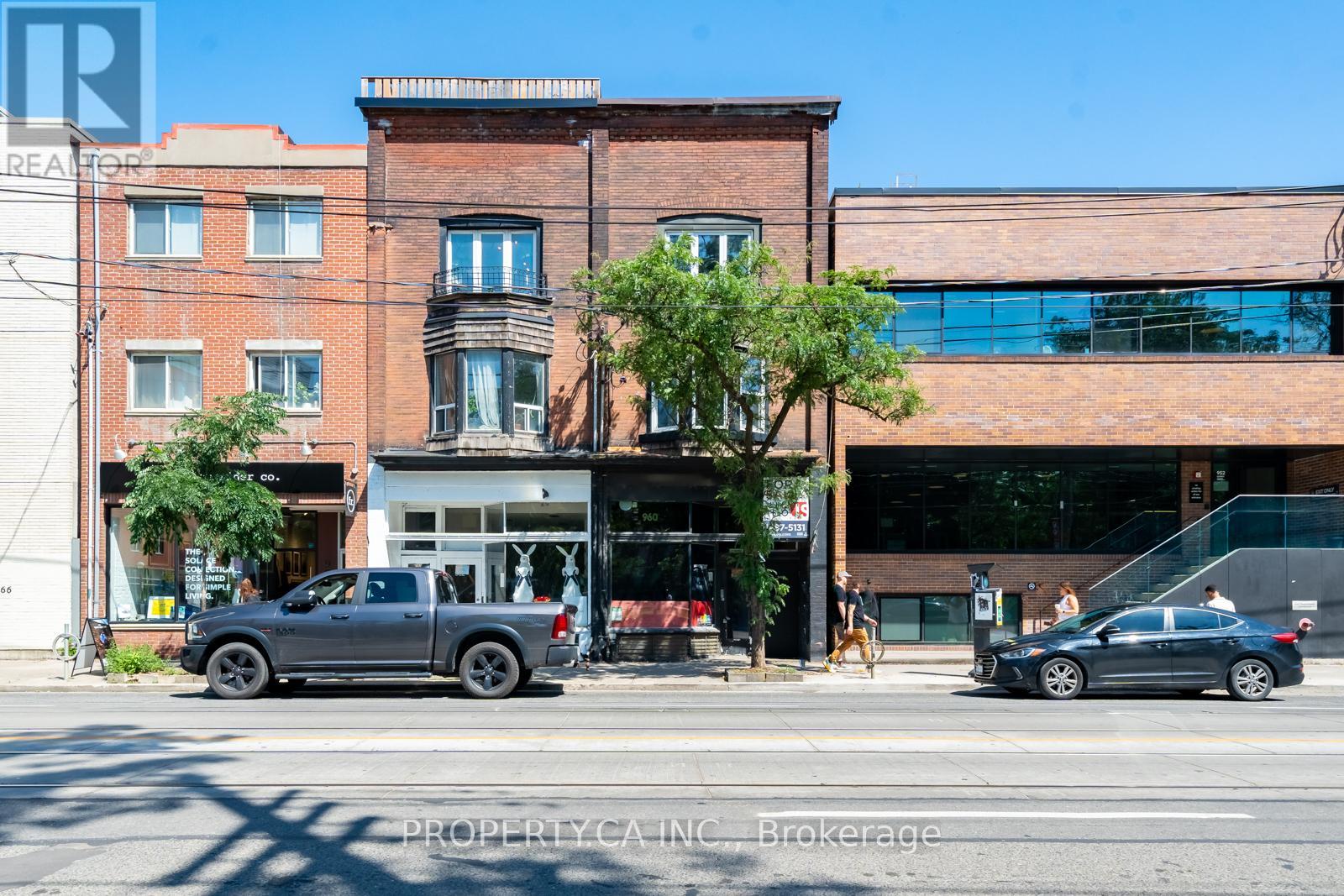 3 - 960 Queen Street W, Toronto, Ontario  M6J 1G8 - Photo 2 - C13598034