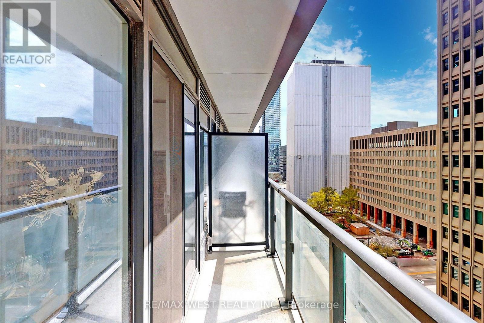 1112 - 955 Bay Street, Toronto, Ontario  M5S 0C6 - Photo 24 - C13598064