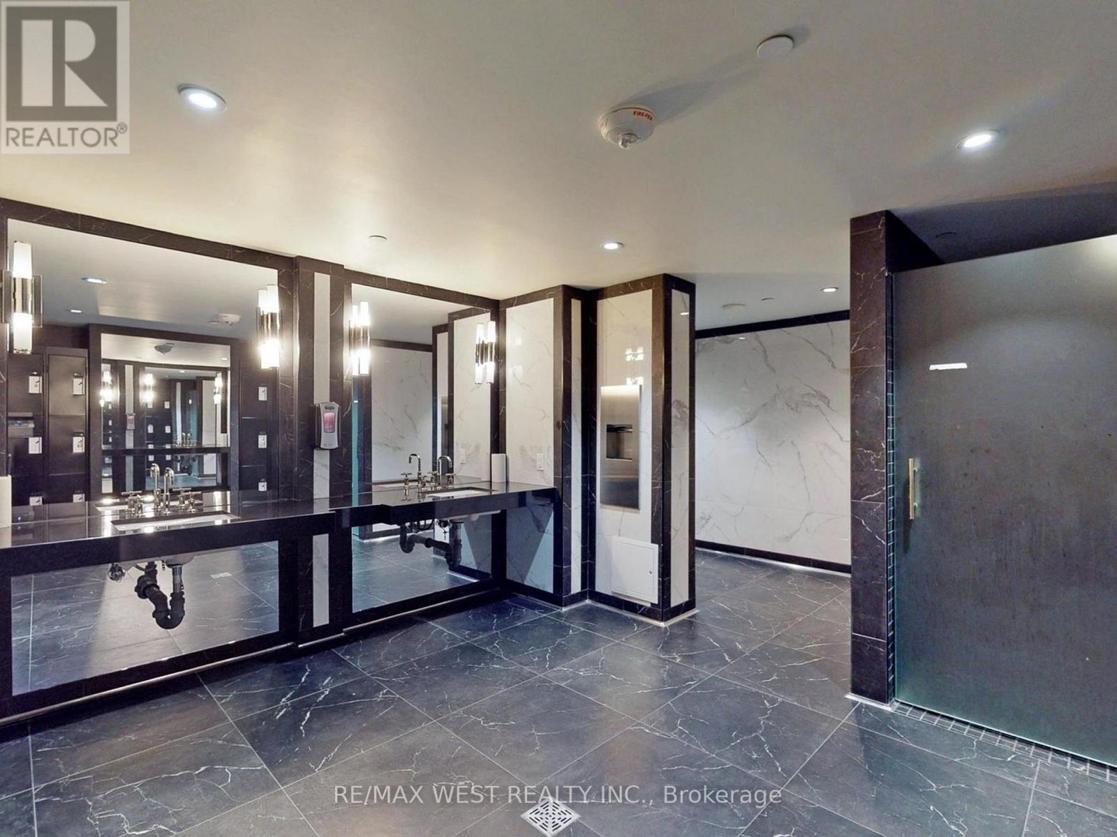 1112 - 955 Bay Street, Toronto, Ontario  M5S 0C6 - Photo 34 - C13598064