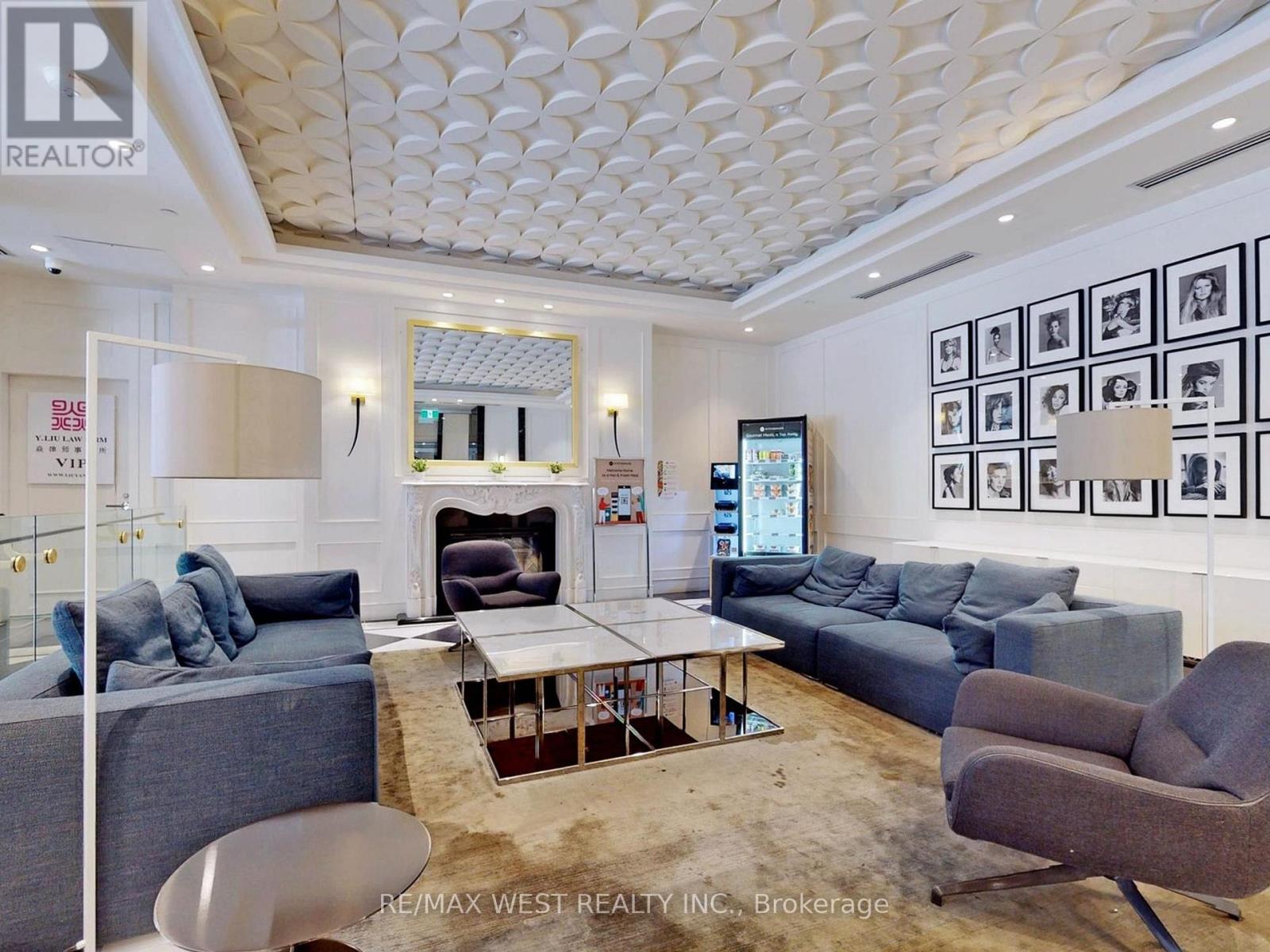 1112 - 955 Bay Street, Toronto, Ontario  M5S 0C6 - Photo 4 - C13598064