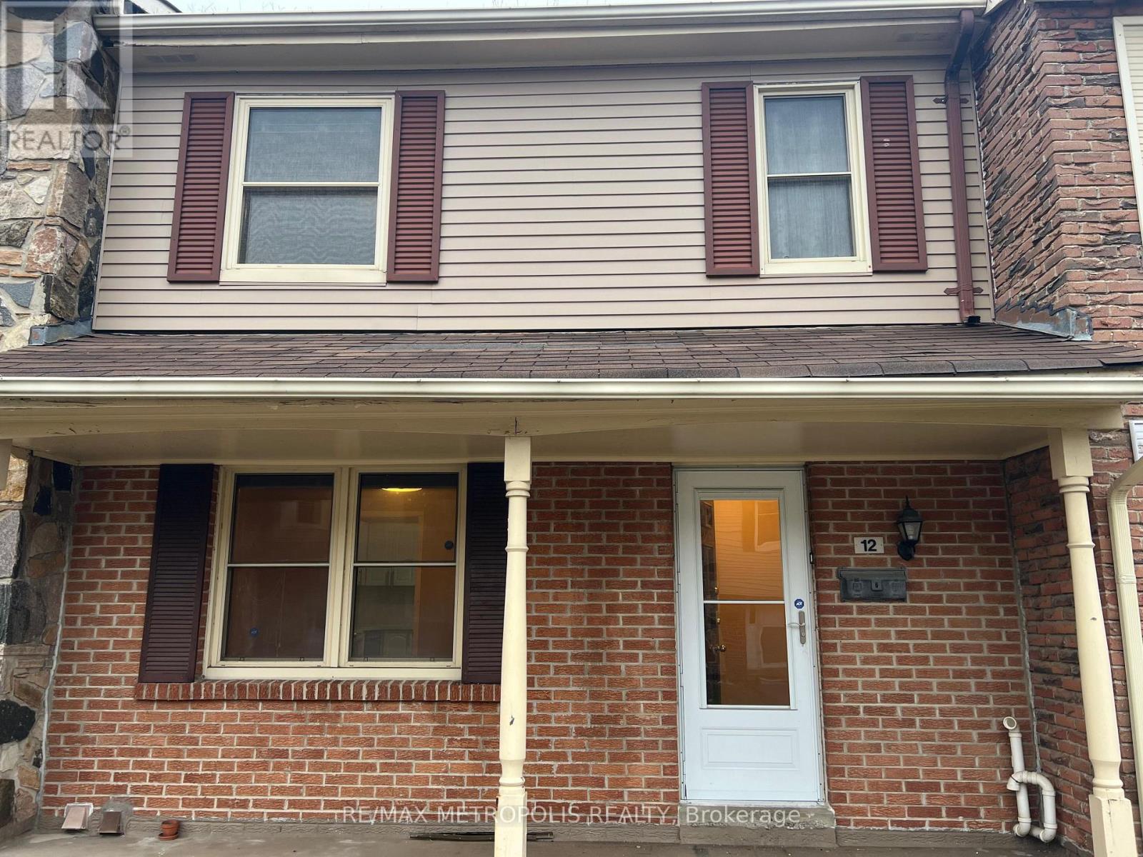 12 - 2051 Bridletowne Circle, Toronto, Ontario  M1W 2J7 - Photo 2 - E13598004
