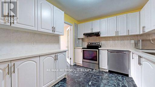 12 - 2051 Bridletowne Circle, Toronto, Ontario  M1W 2J7 - Photo 22 - E13598004