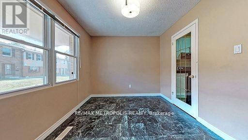 12 - 2051 Bridletowne Circle, Toronto, Ontario  M1W 2J7 - Photo 31 - E13598004