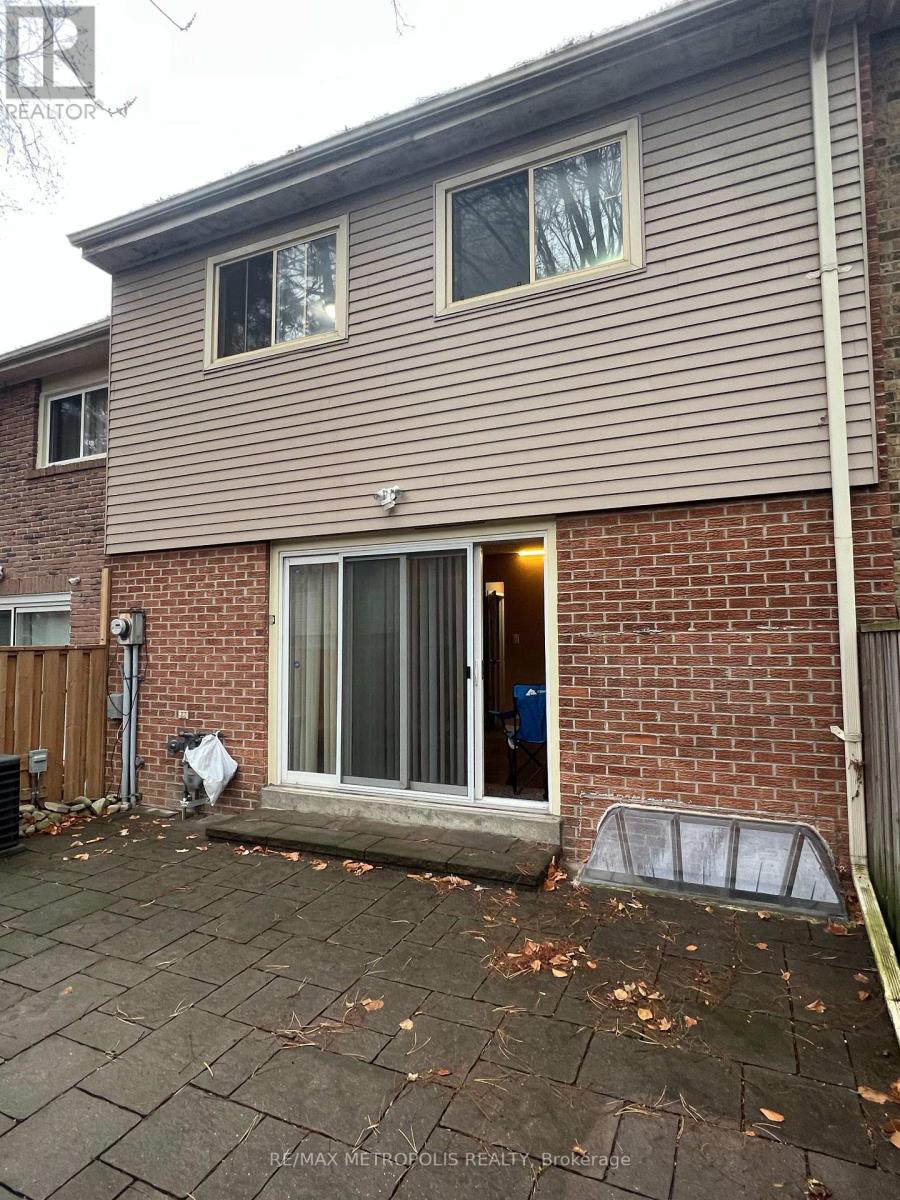 12 - 2051 Bridletowne Circle, Toronto, Ontario  M1W 2J7 - Photo 6 - E13598004