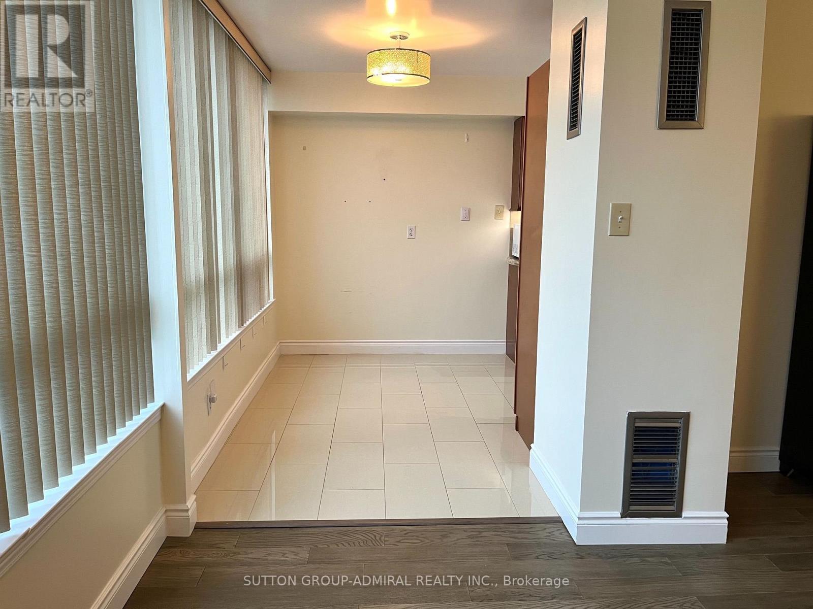 408 - 120 Promenade Circle, Vaughan, Ontario  L4J 7W9 - Photo 17 - N13597948